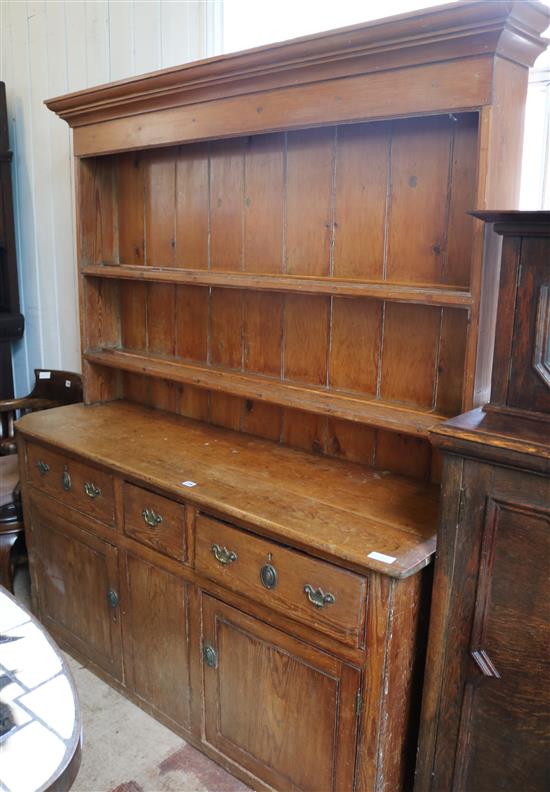 Victorian pine dresser